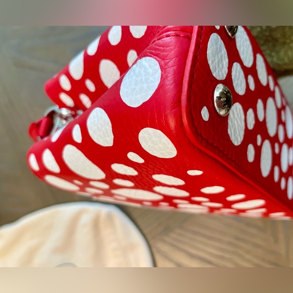 Authentic Louis Vuitton x Yayoi Kusama 2023 Capucines Mini Red with White dots - Picture 8 of 16